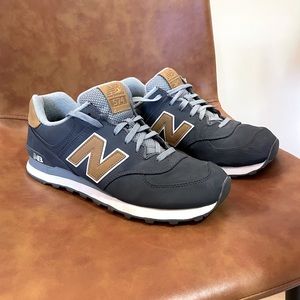 New Balance 574 Navy/Tan/White Men's Size 11 Pre-Owned ML574SLB